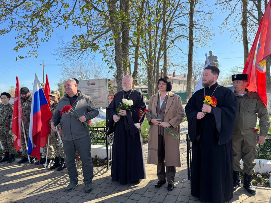 В Орлиновском округе отметили 81-ю годовщину освобождения Байдарской и Варнаутской долин