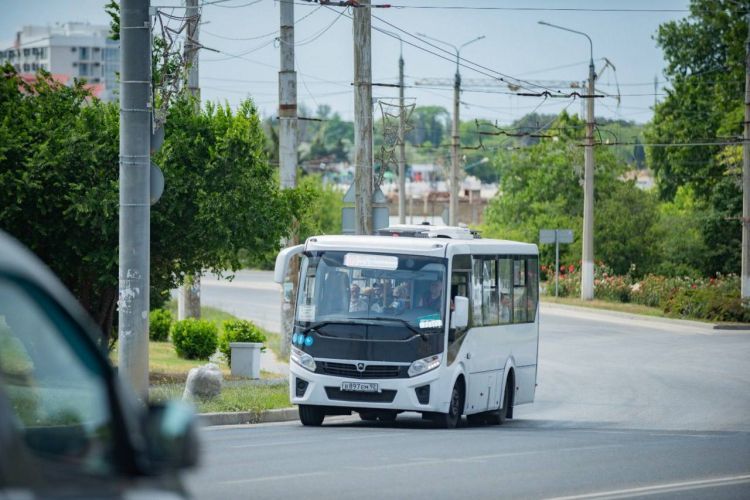 Общественный транспорт в Севастополе будет работать до 22:00 Общественный транспорт в Севастополе будет работать до 22:00